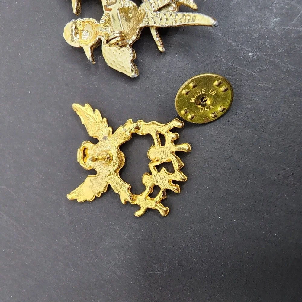 Vintage Lot‎ of 5 Bird Angel Leaf Wreath Gold Tone Brooch Lapel Pins